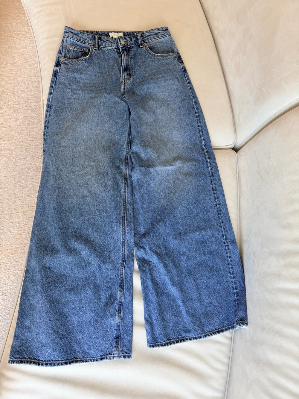 H&M Wide-Leg Jeans in Medium Blue Denim